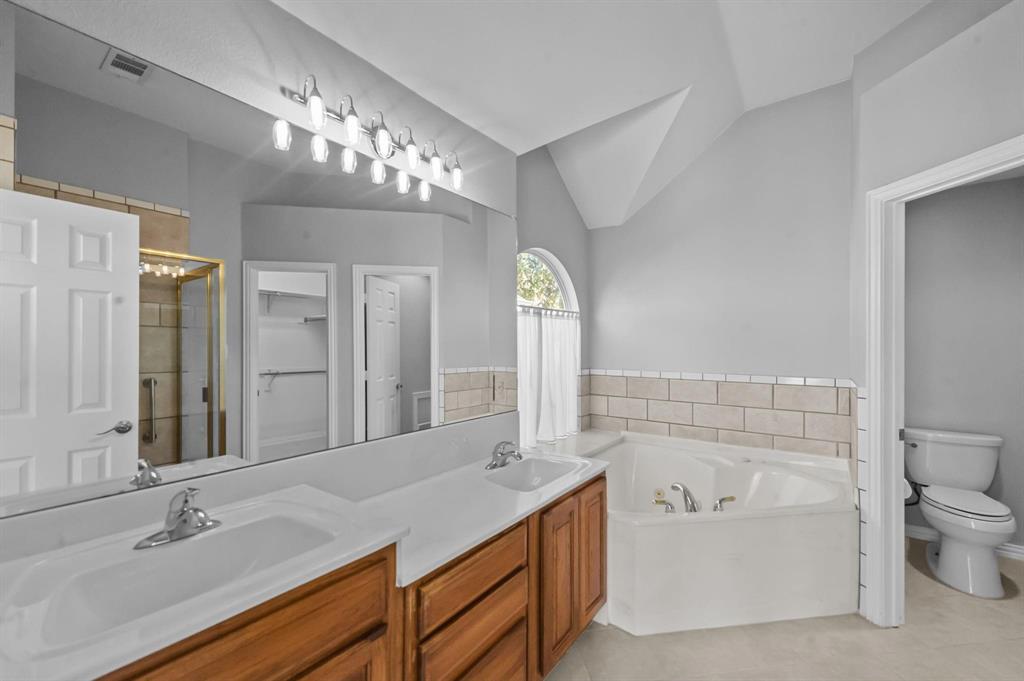 Heritage Lakes Ph 1 - Residential Lease