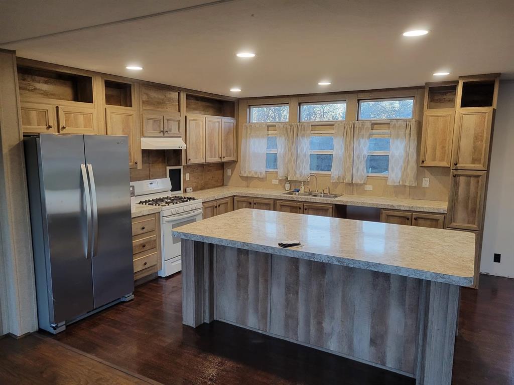 S Howell Surv Abs #555 - Residential