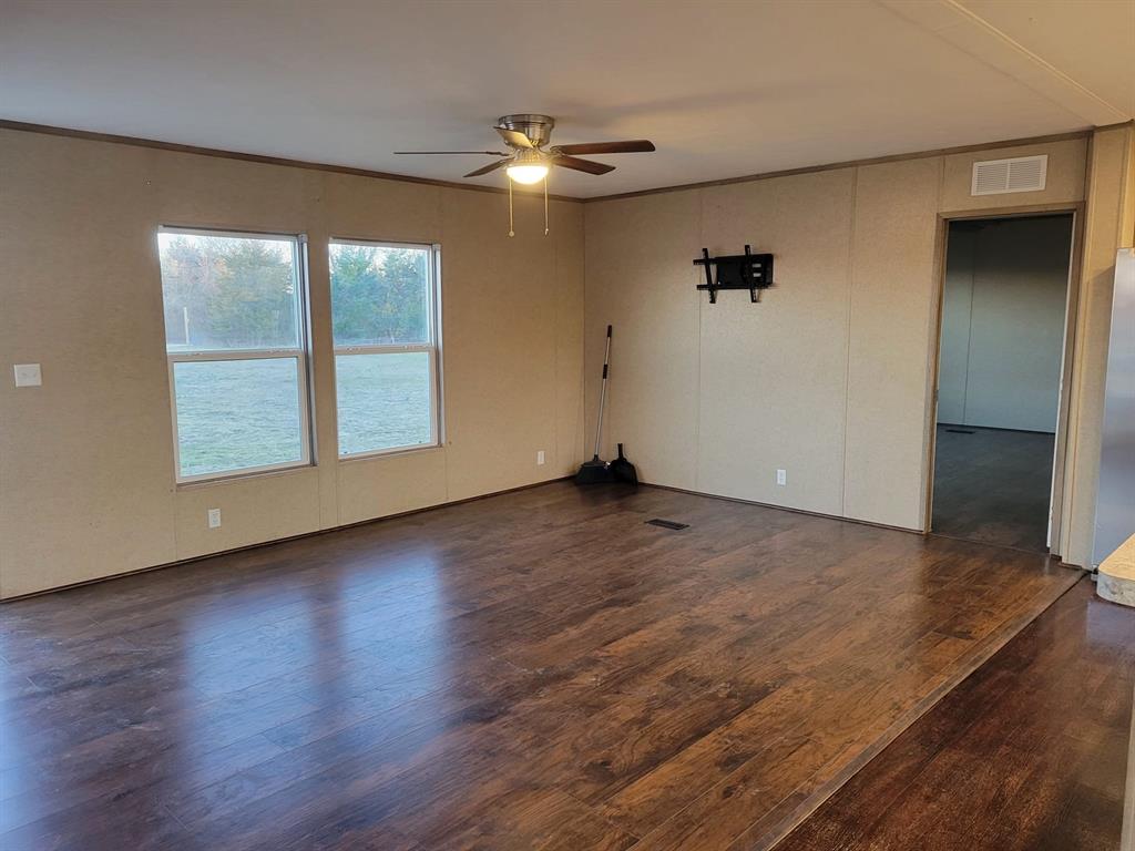 1054 County Road 4455