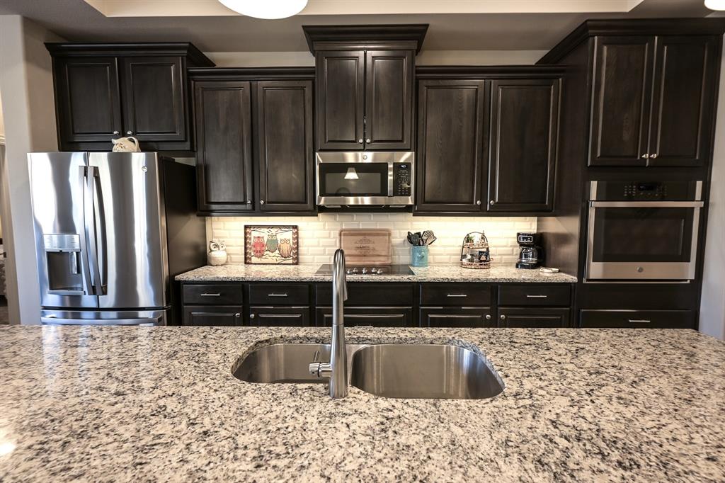 Ladera Tavolo Park Condos - Residential