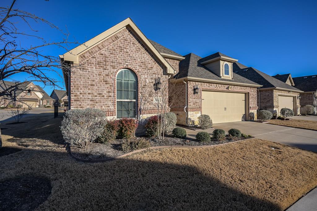 Ladera Tavolo Park Condos - Residential