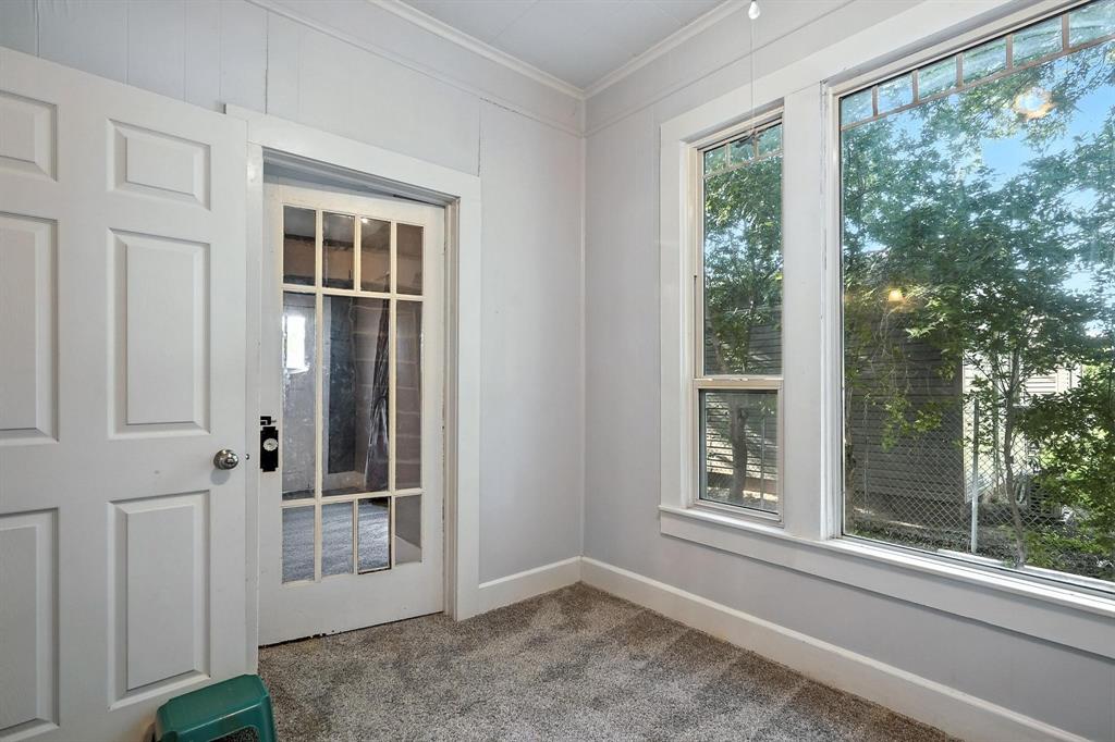 Henry Sayles Of Harris - Residential