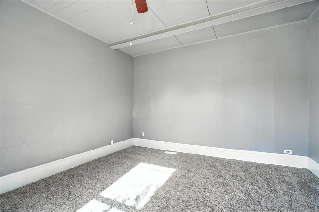 Henry Sayles Of Harris - Residential