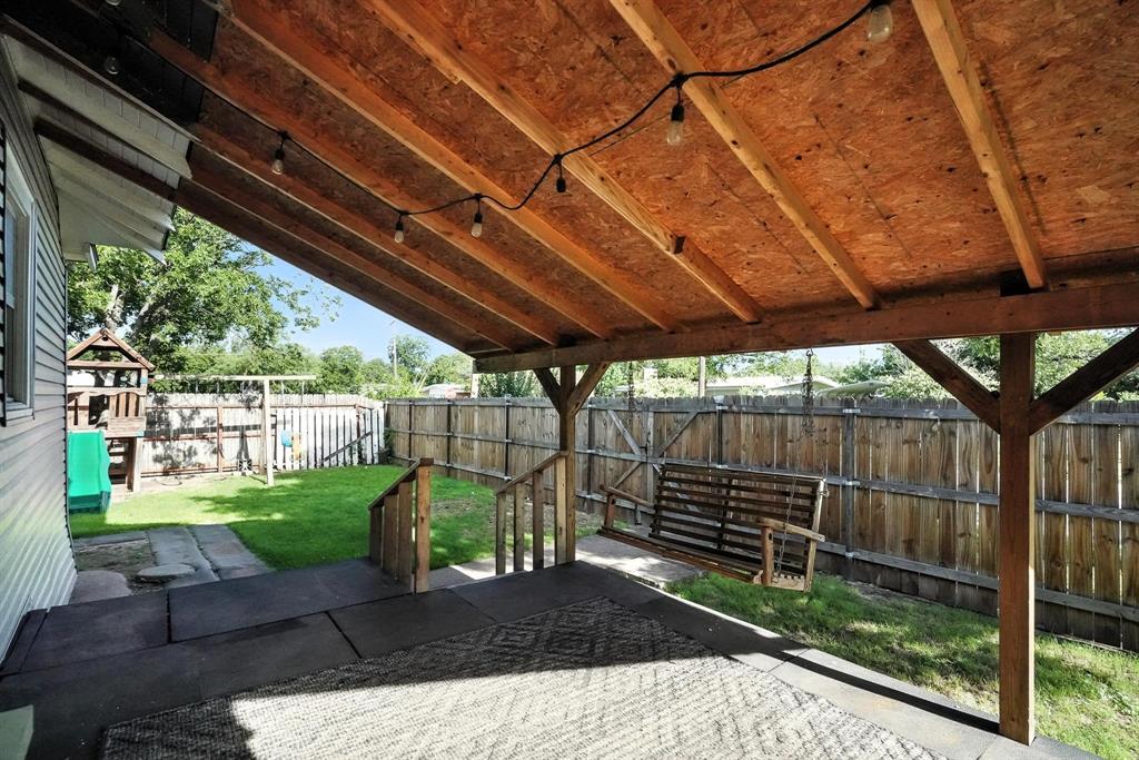 Henry Sayles Of Harris - Residential