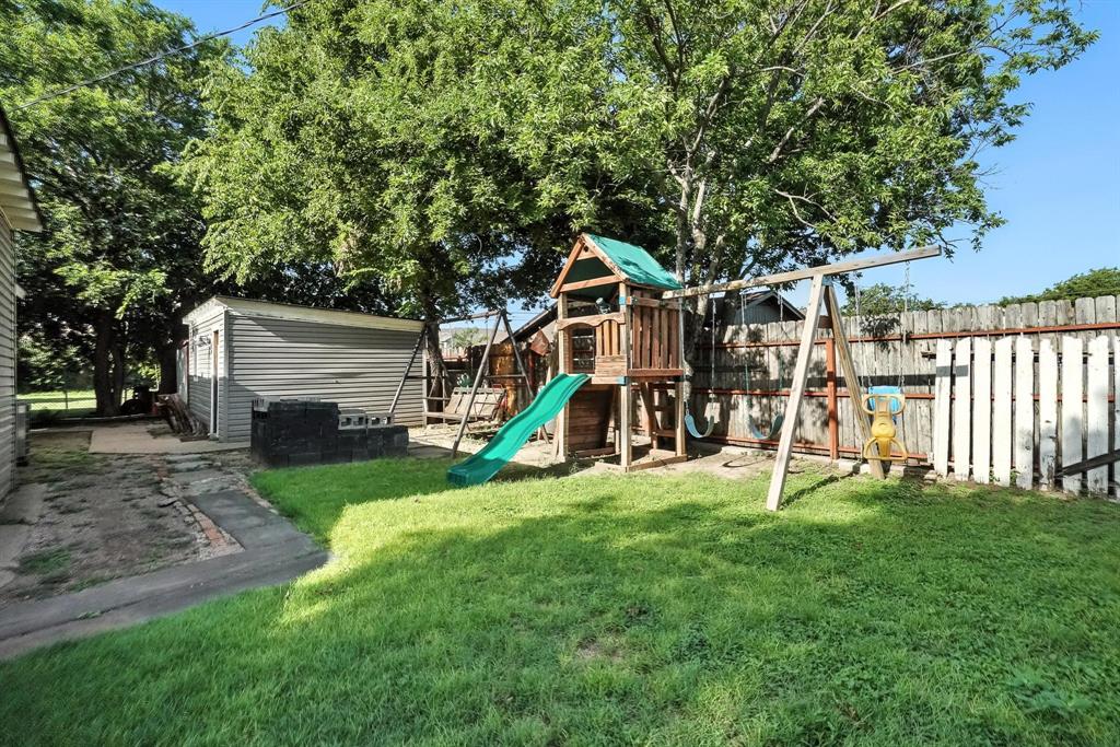 Henry Sayles Of Harris - Residential