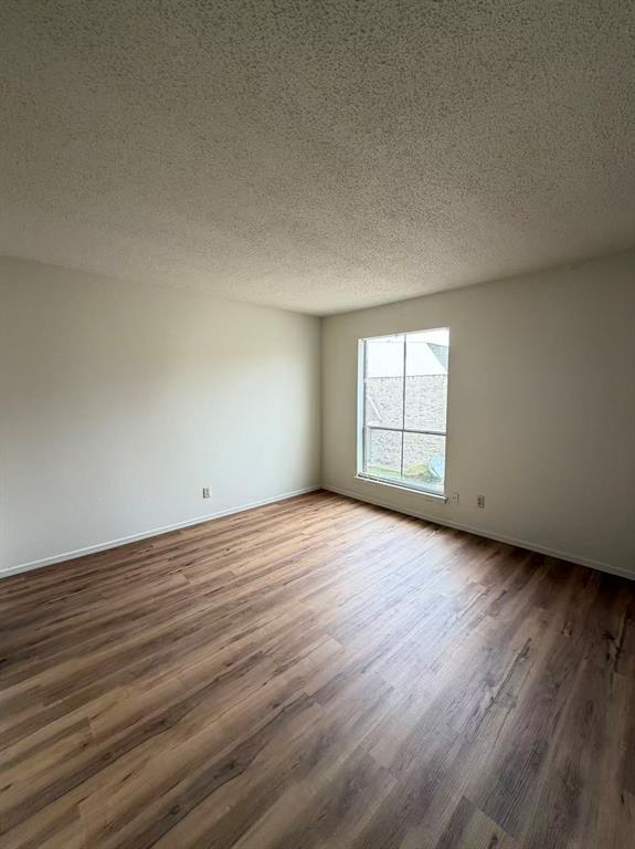 RICHARDSON LIFESTYLE TOWNHOMES - Residential