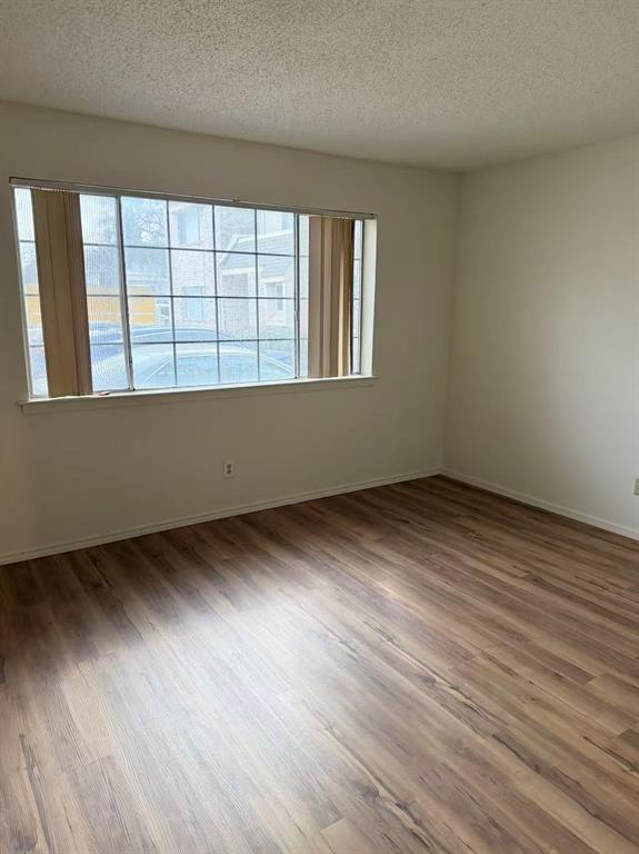 RICHARDSON LIFESTYLE TOWNHOMES - Residential