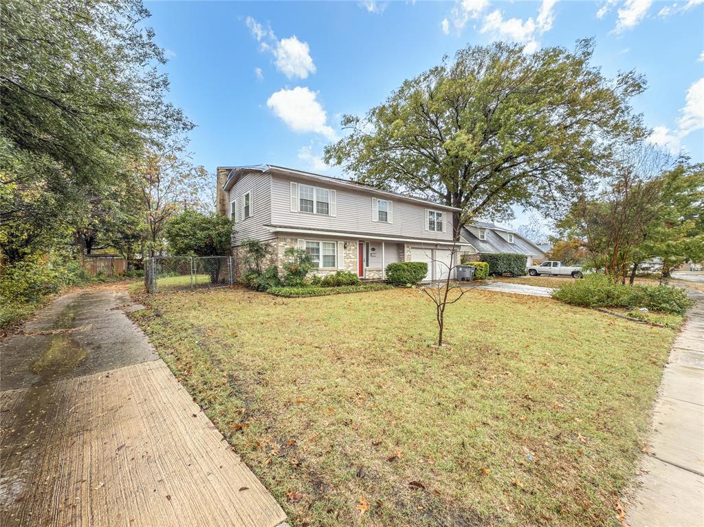 Barkley Square 05 - Residential Lease