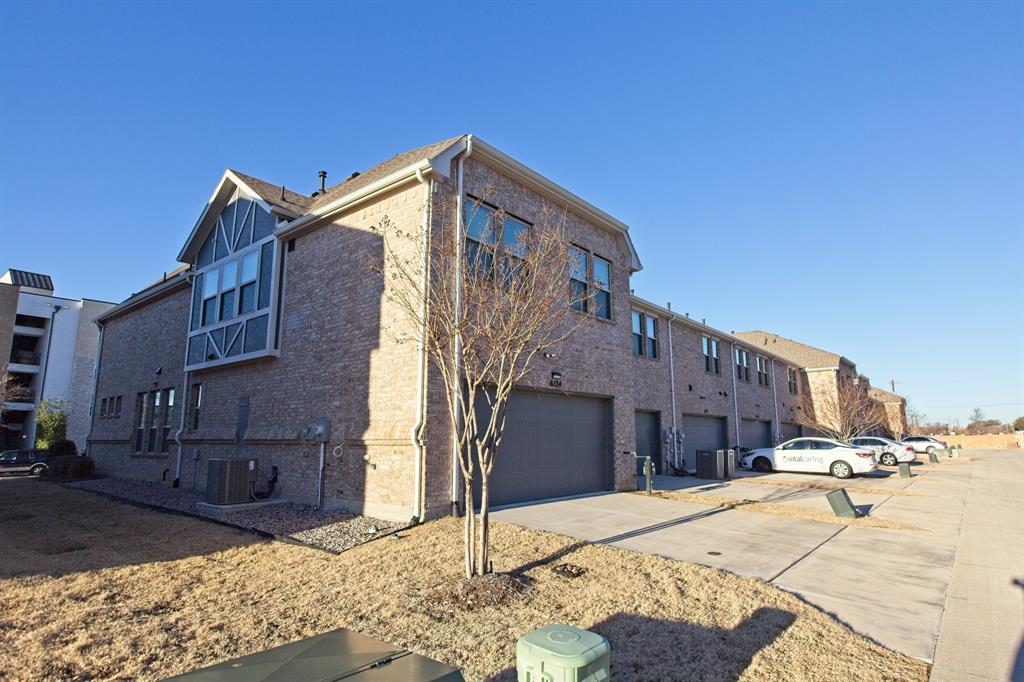 6124 Silverado Trail