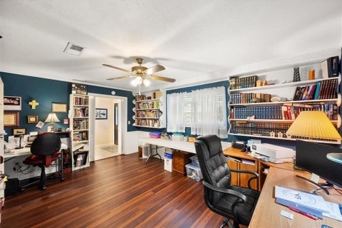 Tiny photo for 1001 Whispering Oak Court, Arlington, TX 76012 (MLS # 21395896)