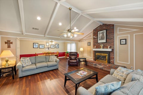 Tiny photo for 1001 Whispering Oak Court, Arlington, TX 76012 (MLS # 21395896)