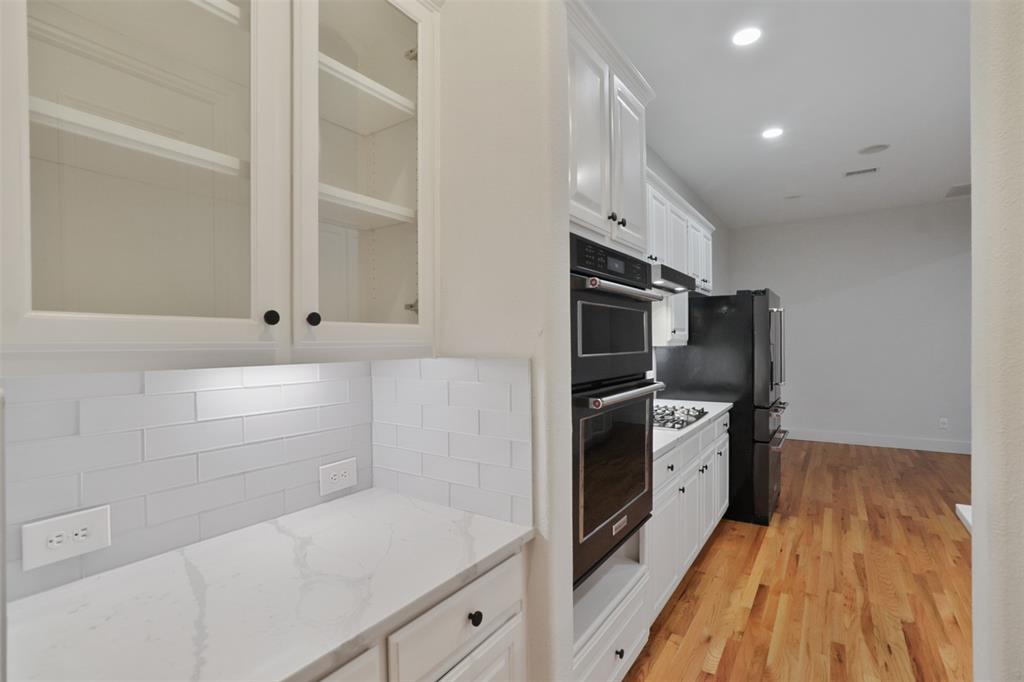 3342 Ricci Lane