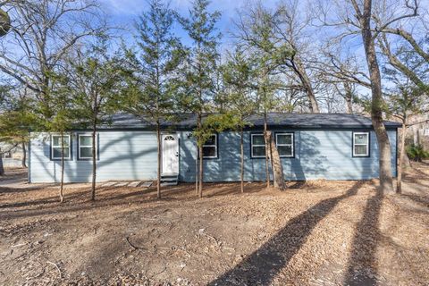 Photo of 10735 Hilltop Circle, Quinlan, TX 75474 (MLS # 21096161)