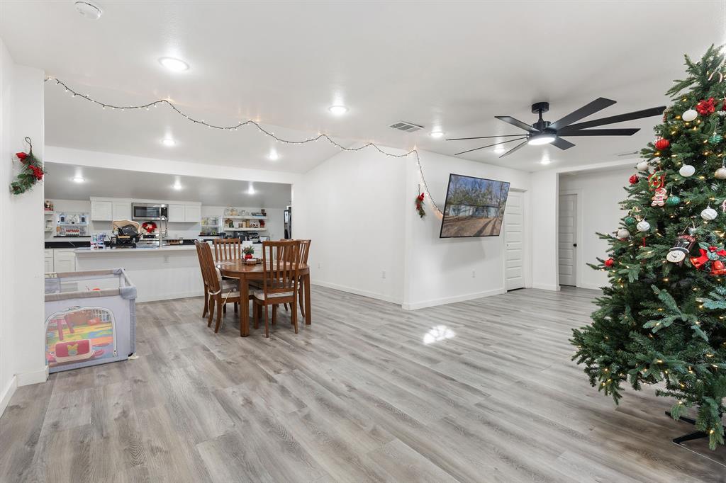 Whiskers Retreat Ph 2-2 - Residential