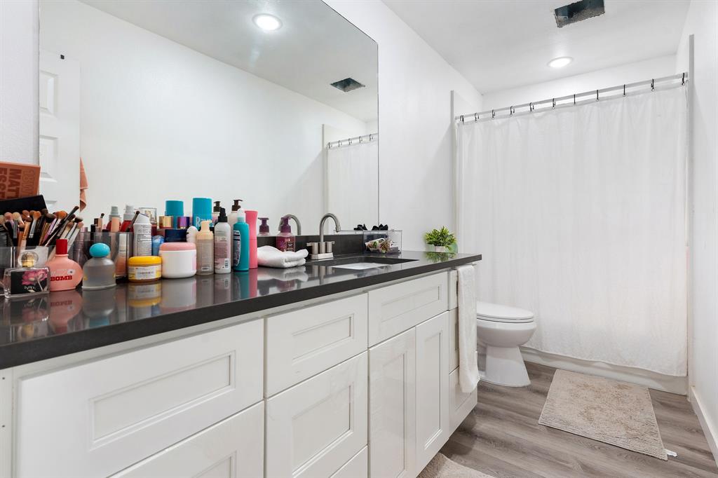 Whiskers Retreat Ph 2-2 - Residential