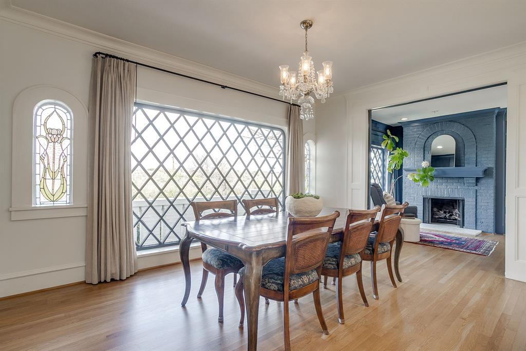 2308 Winton Terrace E