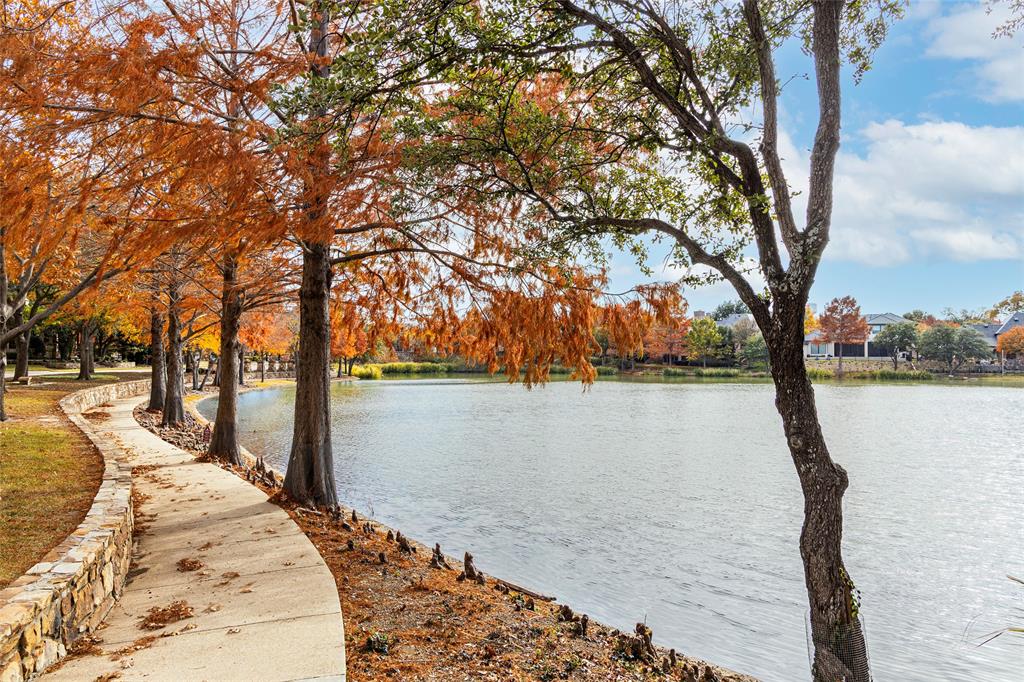 The Lakes On Legacy Drive Ph 2 - Residential