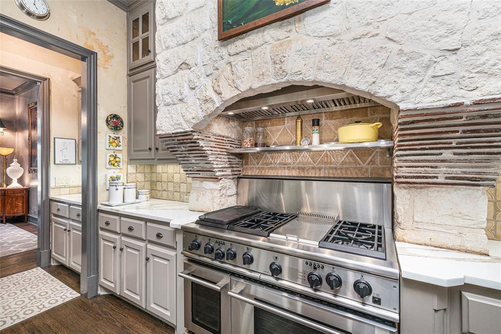 The Lakes On Legacy Drive Ph 2 - Residential