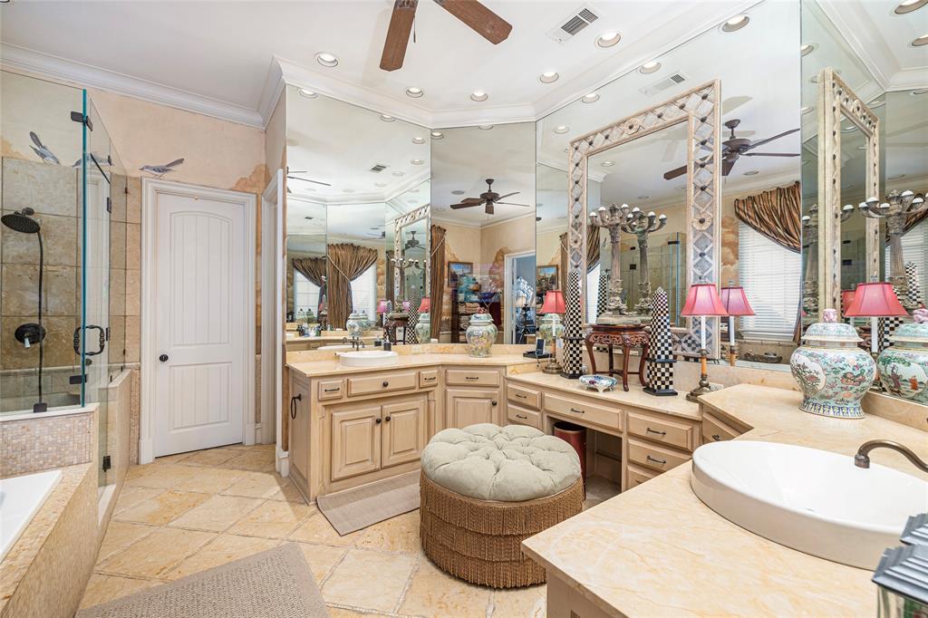 The Lakes On Legacy Drive Ph 2 - Residential