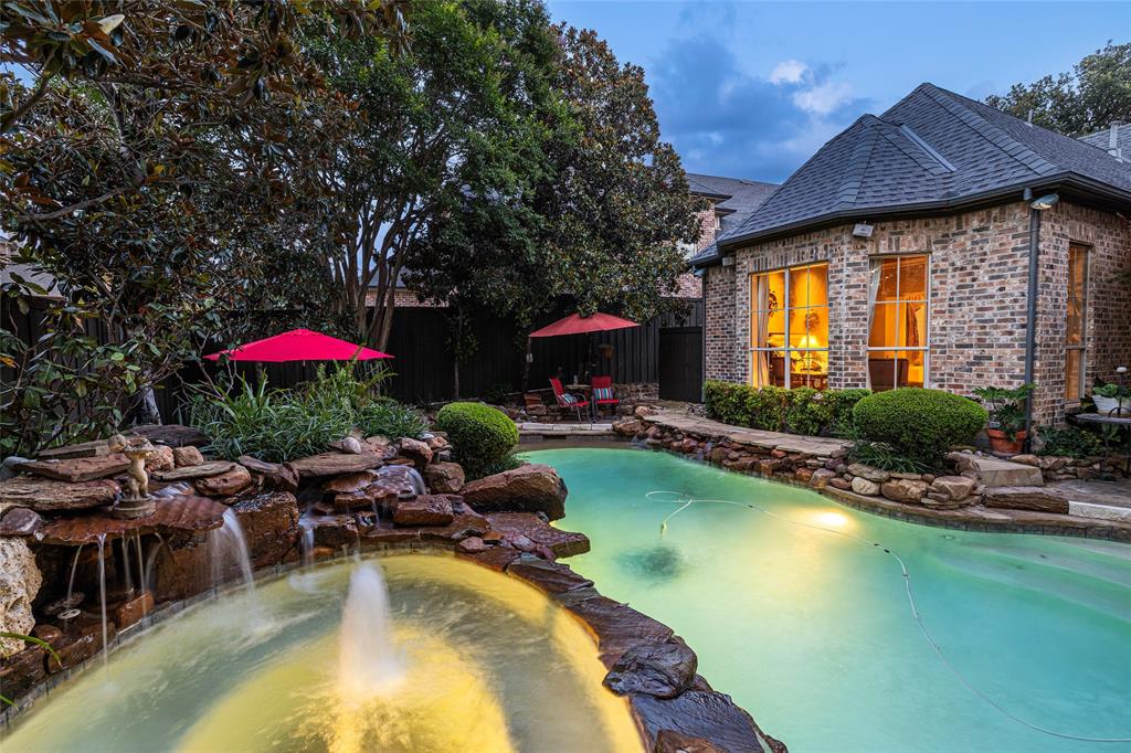 The Lakes On Legacy Drive Ph 2 - Residential