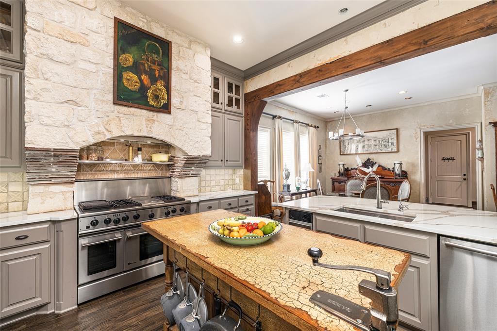 The Lakes On Legacy Drive Ph 2 - Residential