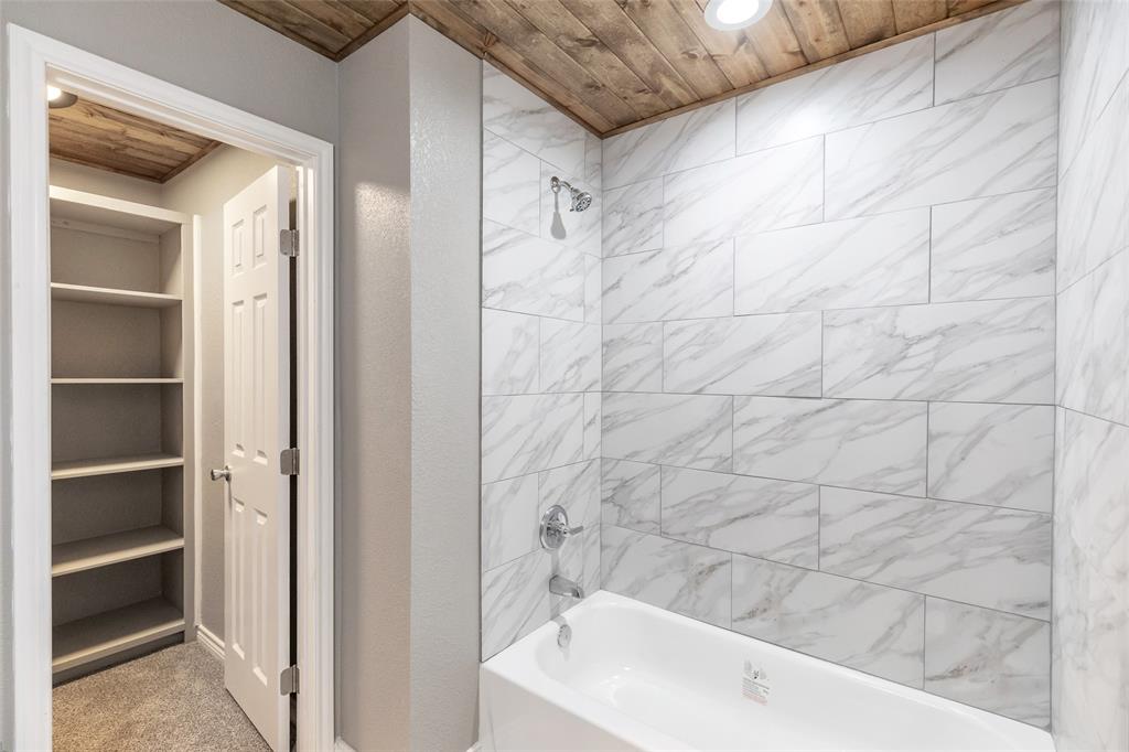 ANNA L NOWLIN SUBDIVISION - Residential