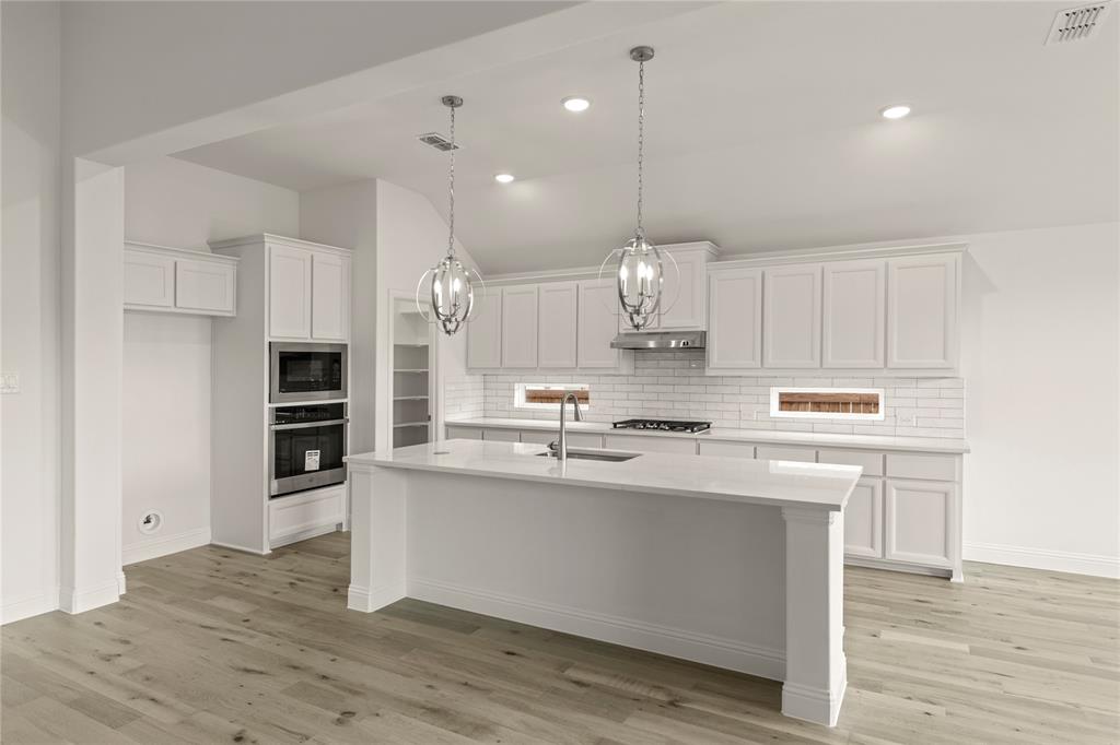 3421 Verbena Crossing