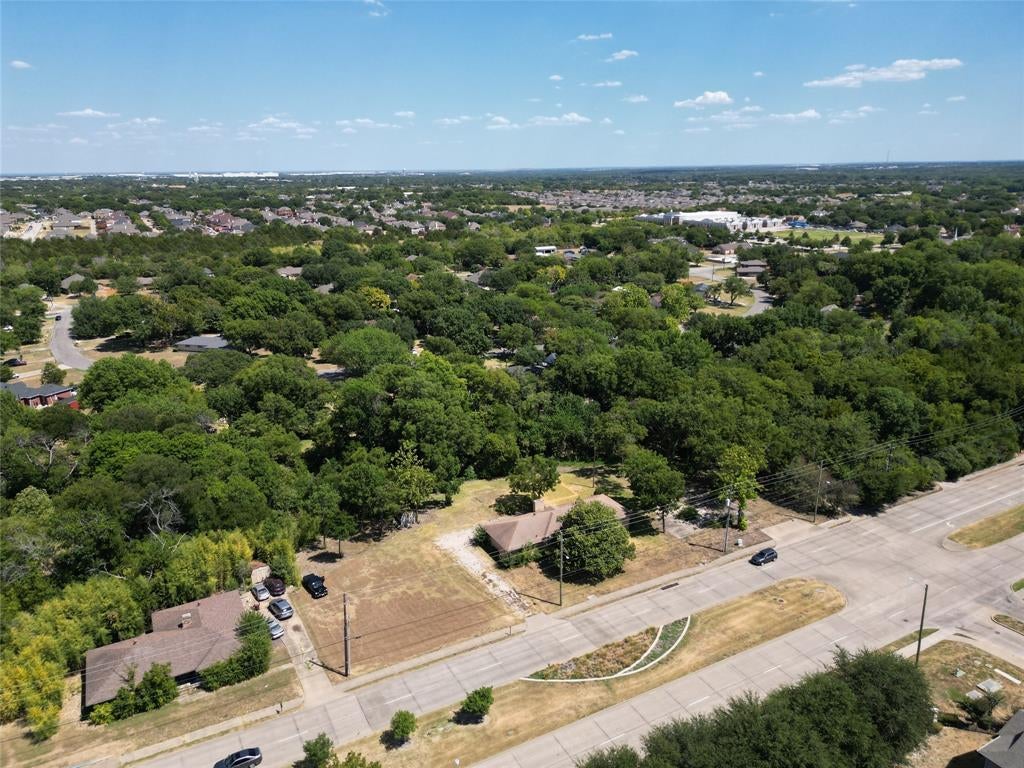 1620 N Houston School Road