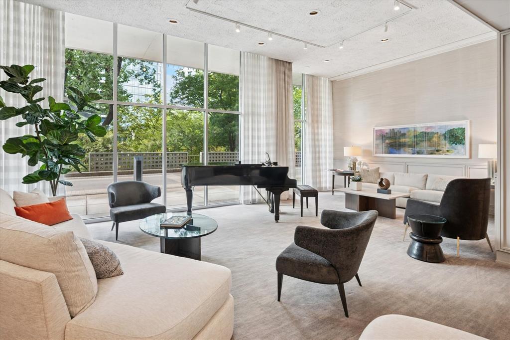 Park Towers - Residential