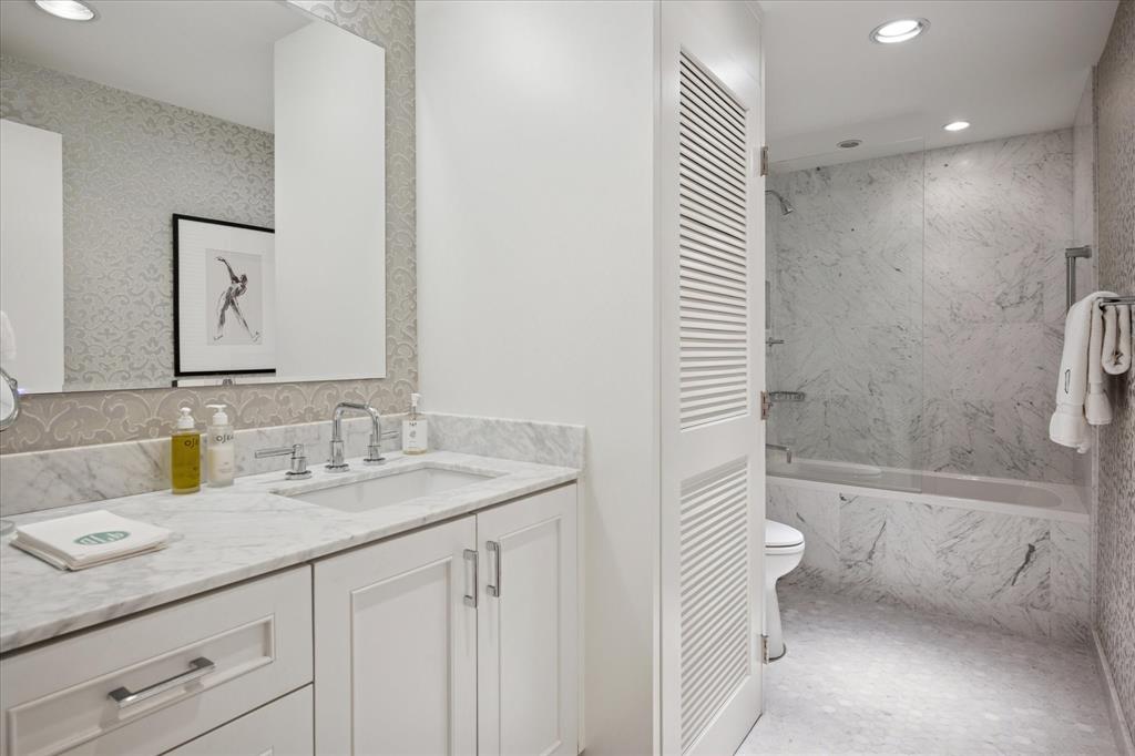 Park Towers - Residential