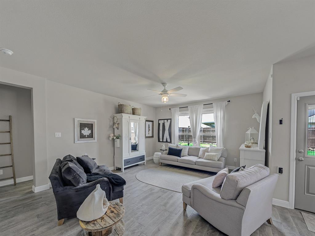 232 Drumcliffe Drive
