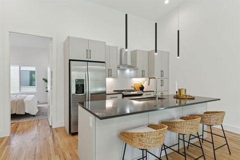 Tiny photo for 2142 Lovedale Avenue #104, Dallas, TX 75235 (MLS # 21101521)