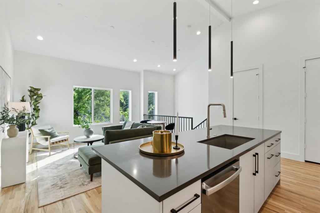 Welch & Reynolds - Residential