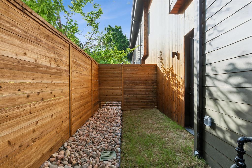 Welch & Reynolds - Residential