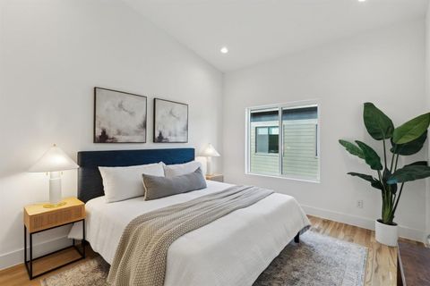 Tiny photo for 2142 Lovedale Avenue #104, Dallas, TX 75235 (MLS # 21101521)