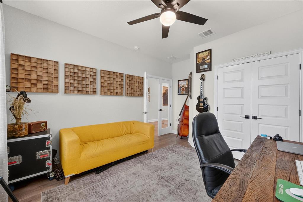 Oaks of North Grove - Residential