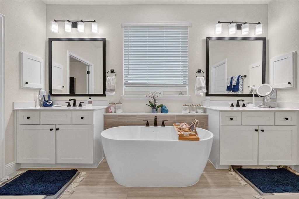 Oaks of North Grove - Residential