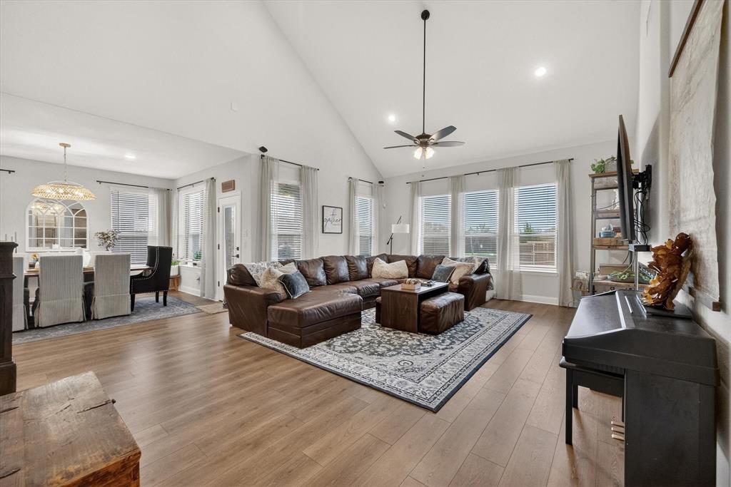 Oaks of North Grove - Residential