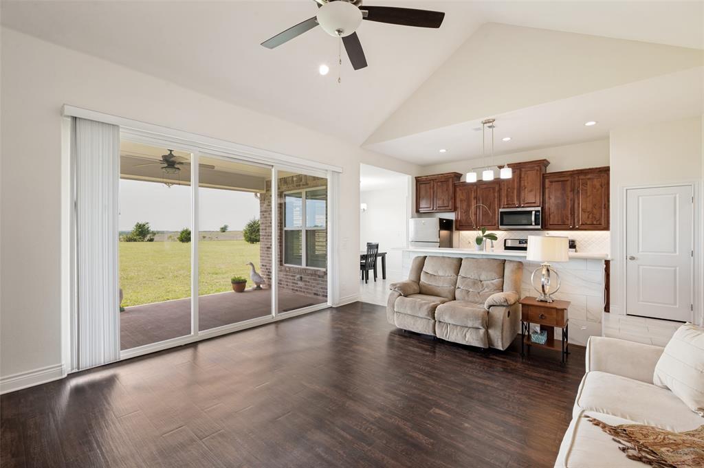 360 Private Road 4000