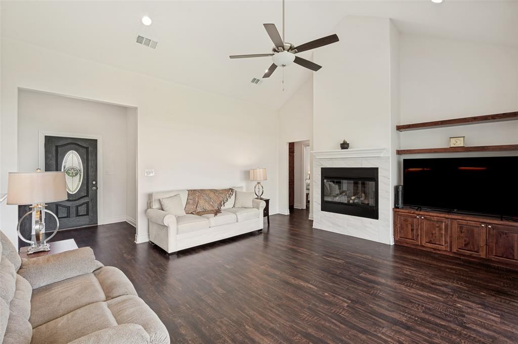 360 Private Road 4000