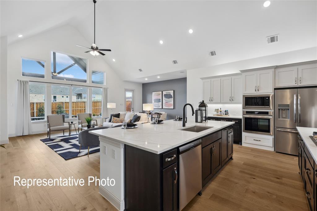 2241 Garnet Drive