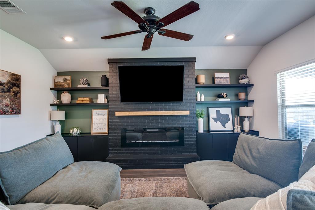 504 Pine Hollow Way
