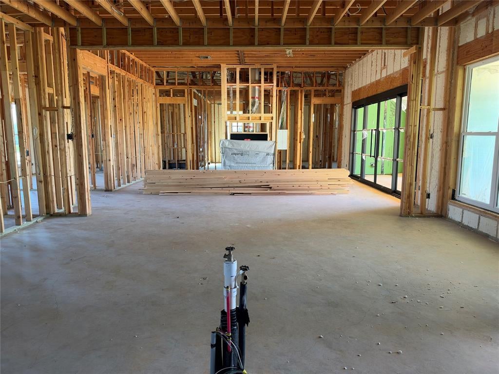 906 Wildridge Drive