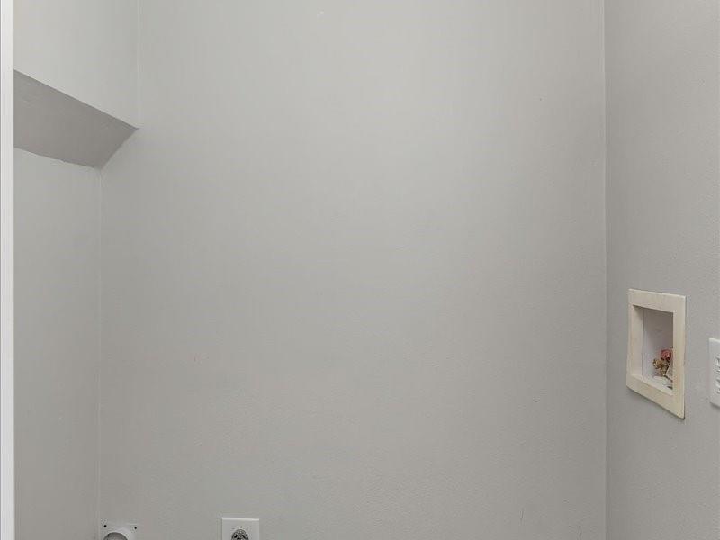 Shreveport, Louisiana 71105, United States, 3 Bedrooms Bedrooms, ,3 BathroomsBathrooms,Residential,Active,179307