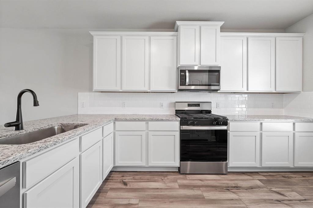 Photo 1 of 12 — 809 Calhoun Drive, Anna, TX 75409