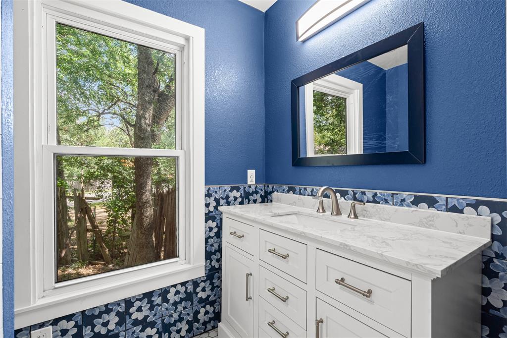 Pettys James E Sub - Residential