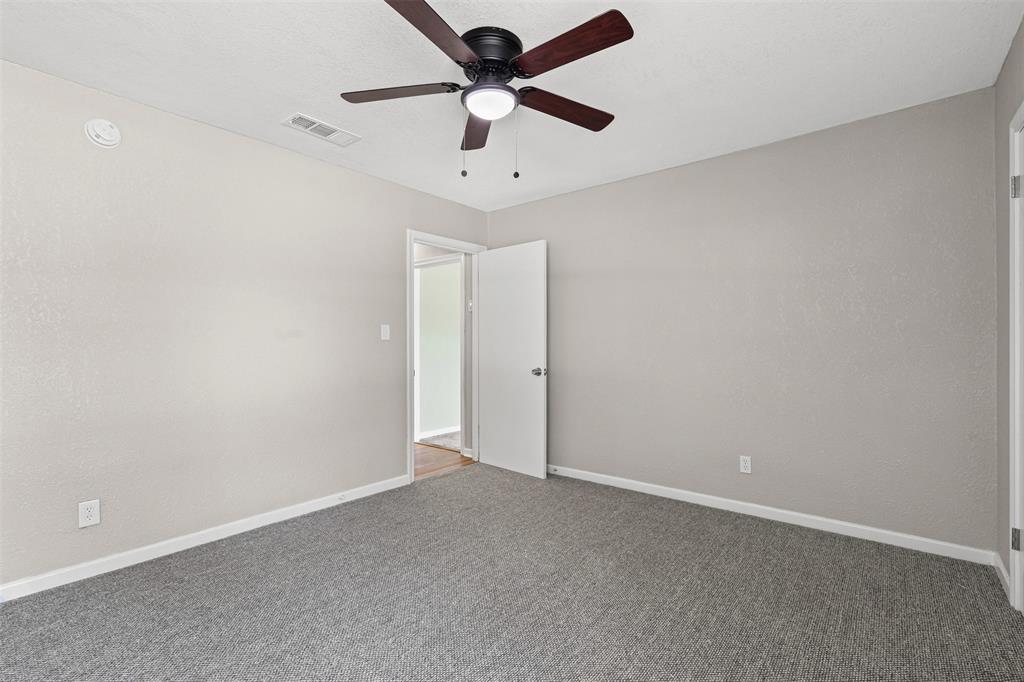 Pettys James E Sub - Residential