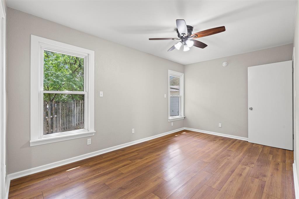 Pettys James E Sub - Residential