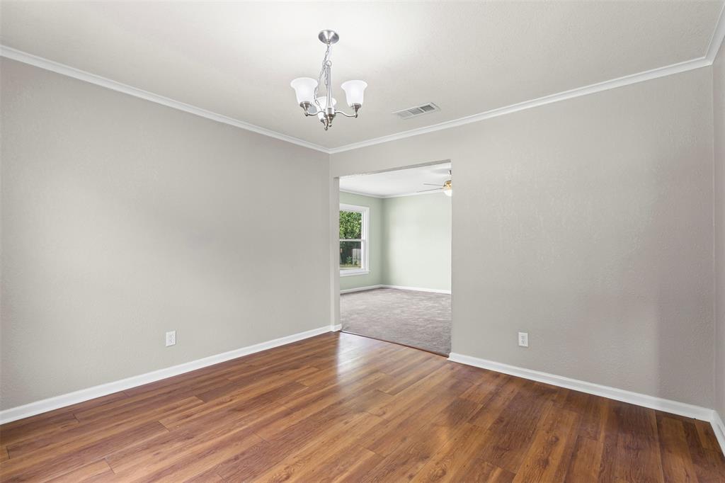 Pettys James E Sub - Residential