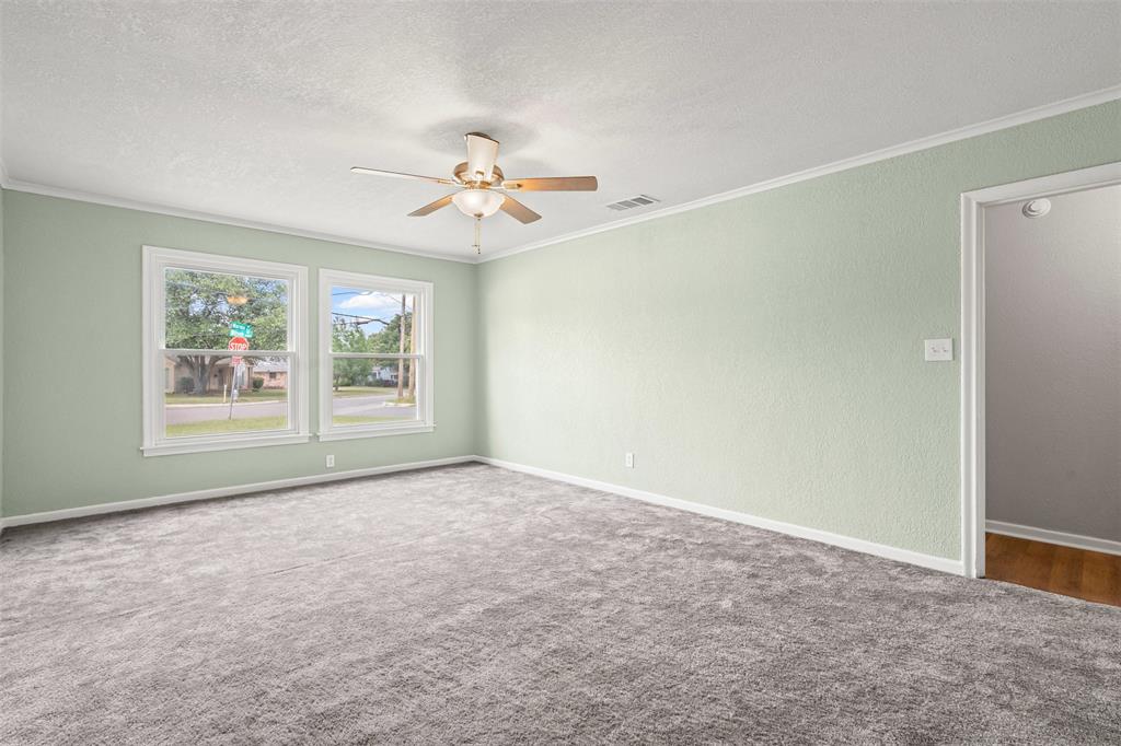 Pettys James E Sub - Residential